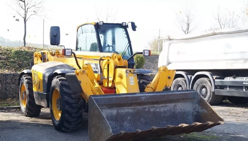 Телескопический погрузчик JCB 540 - 140(2007) 2