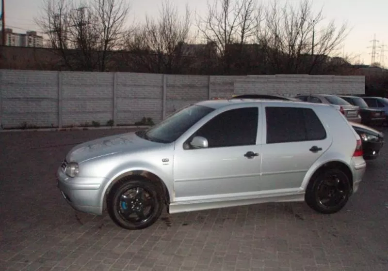 Volkswagen Golf 4, 2004--4000$ 3