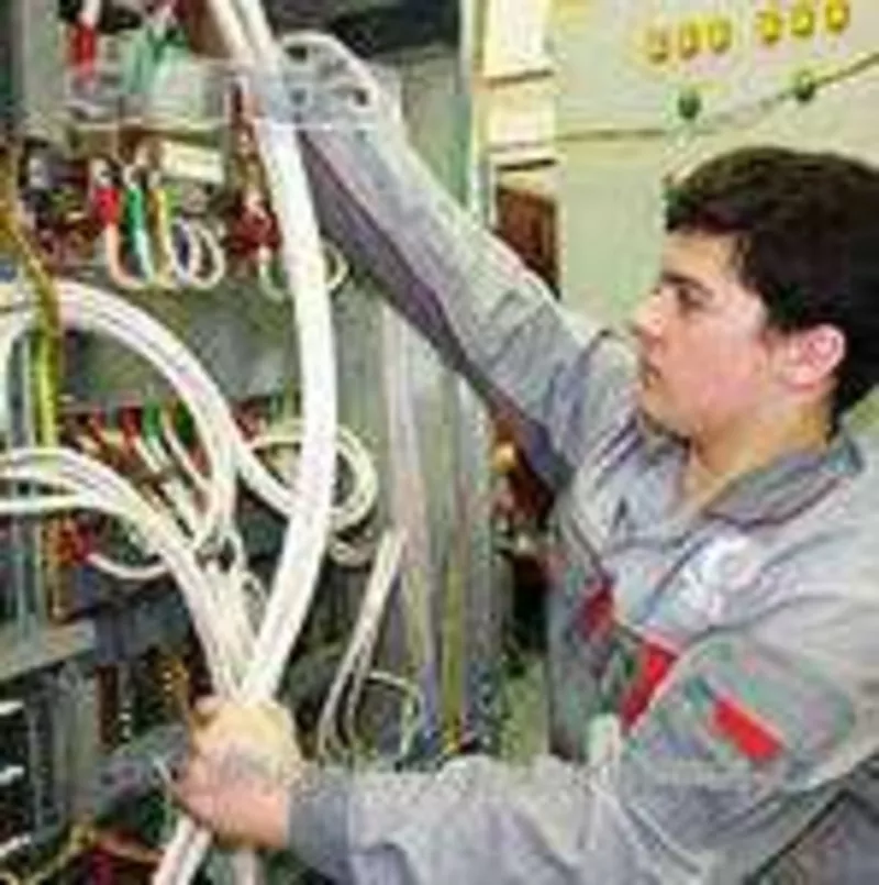 Услуги электрика в Киеве