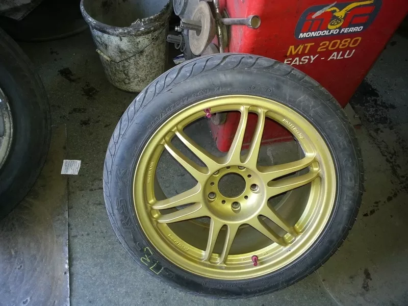 ОБМЕН Комплект дисков Kosei Gold K1 Gold R17 5x114.3 8jj et45   РЕЗИНА 4