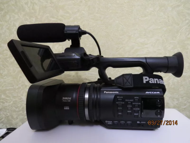 Аренда профессиональной видеокамеры  Panasonic AG-AC90, прокат видео ка