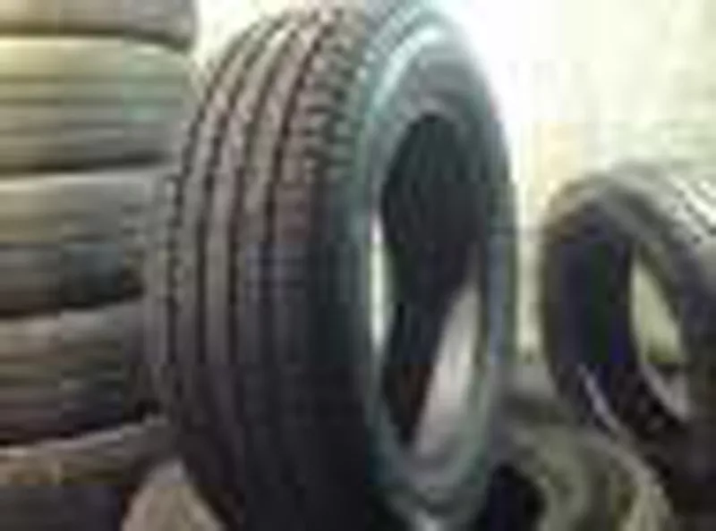 Резину Bridgestone Dueler 205/70 R15 2