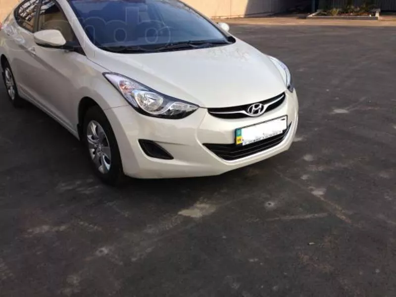  Продам передний бампер к Нyundai elantra 2013 б/у