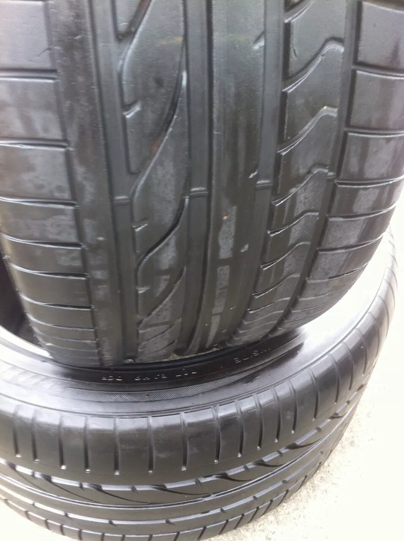 Bridgestone  275/40/20 - 8 мм. - 2 шт.	