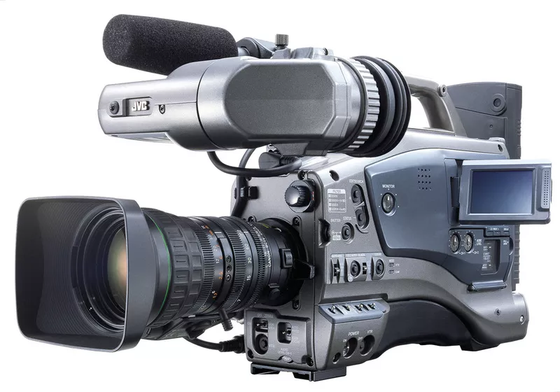 Профессиональную видеокамеру JVC GY-DV5000