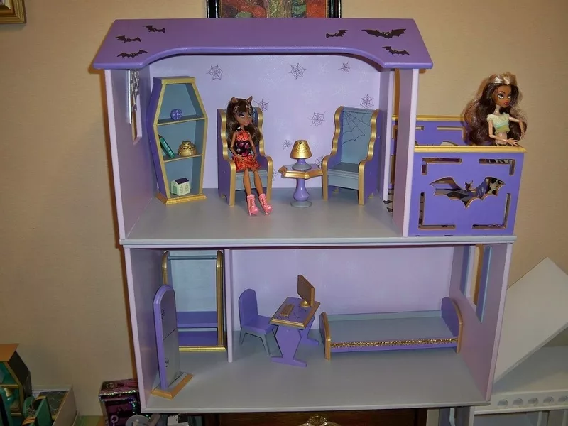 Monster High. Домики и наборы мебели для кукол Монстер Хай.