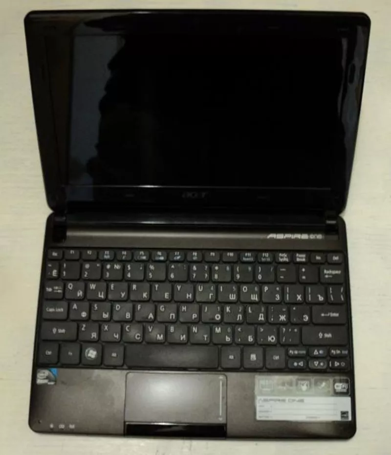 Крышки,  петли,  рамка. Продам верхнюю крышку Acer Aspire One D257