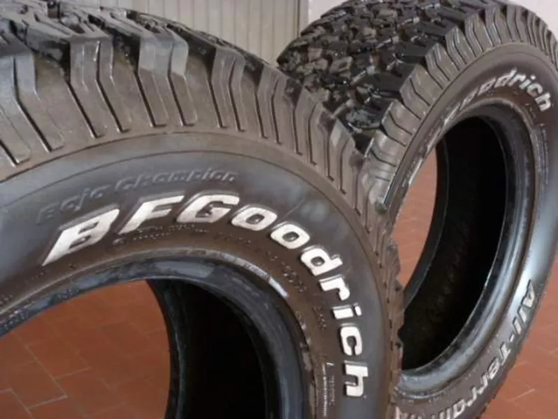 BFGOODRICH All Terrain T/A 245/70 R16 113/110 