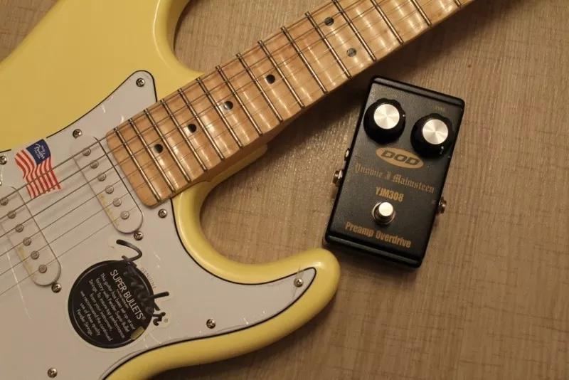 Электрогитара Fender Stratocaster YJM 3