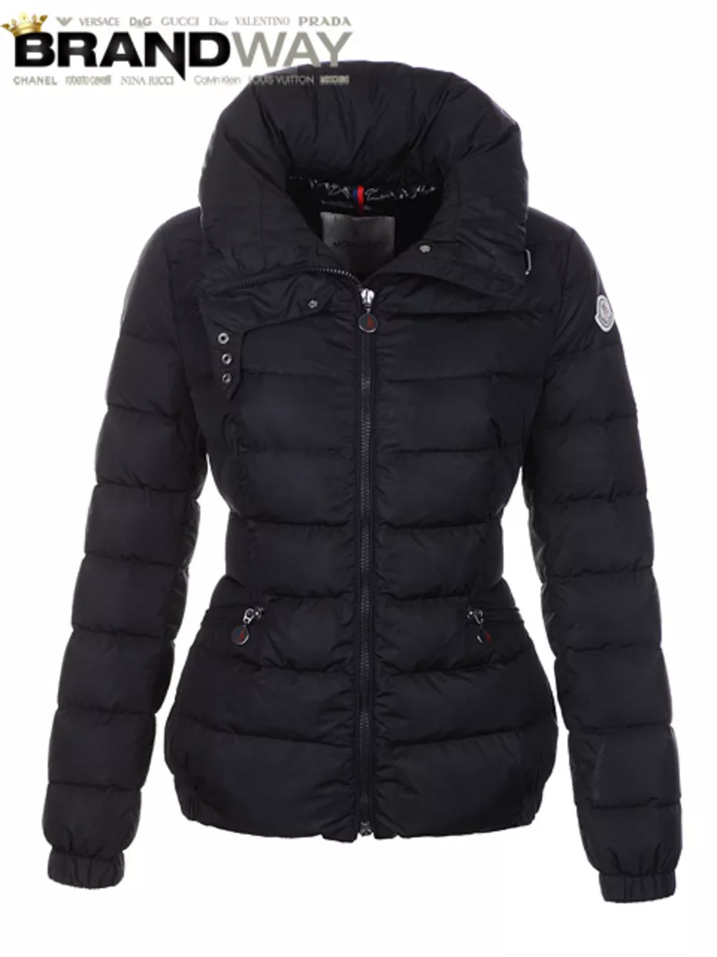 Модный женский пуховик Moncler