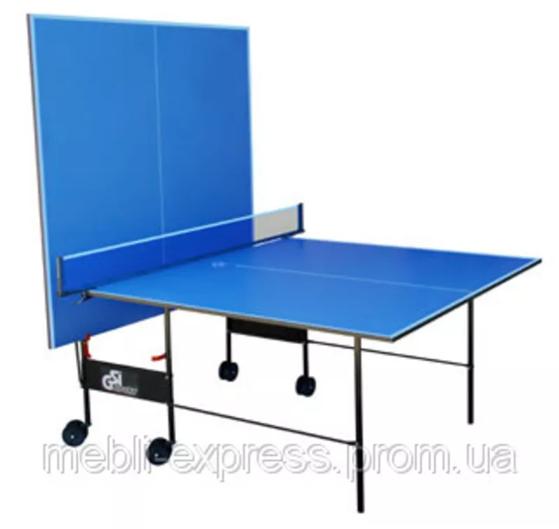 Теннисный стол для закрытых помещений 