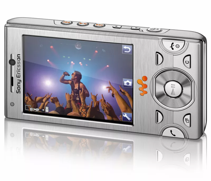 Sony Ericsson W995 Silver