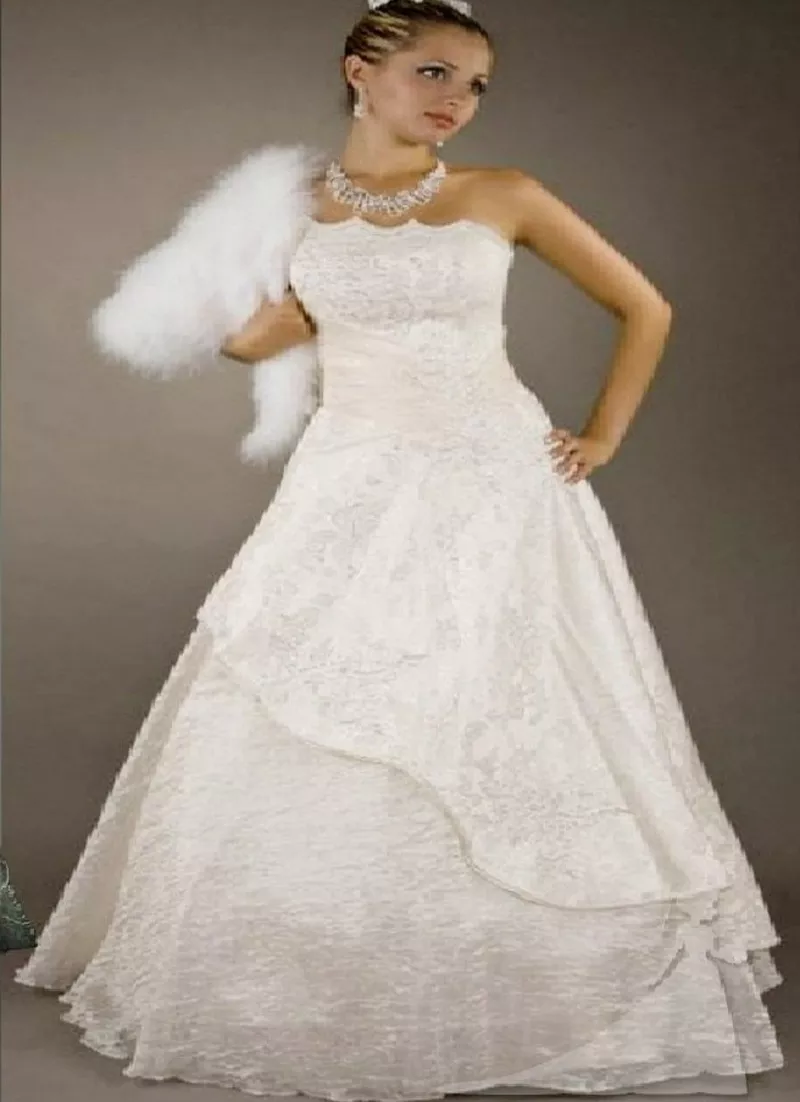 Свадебные платья больших размеров – прокат и пошив под заказ