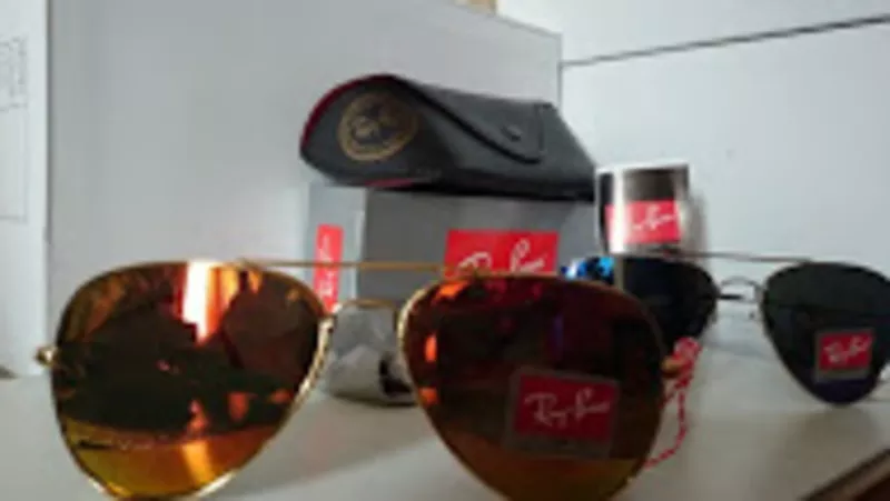 Ray-Ban - одни из самых популярных очков в мире! Воспользуйтесь возмож 2