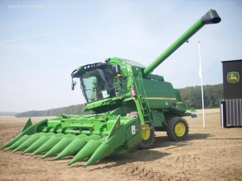 Комбайн JOHN DEERE W 550