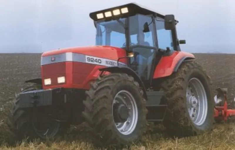 Трактор колесный MASSEY FERGUSON 9240 