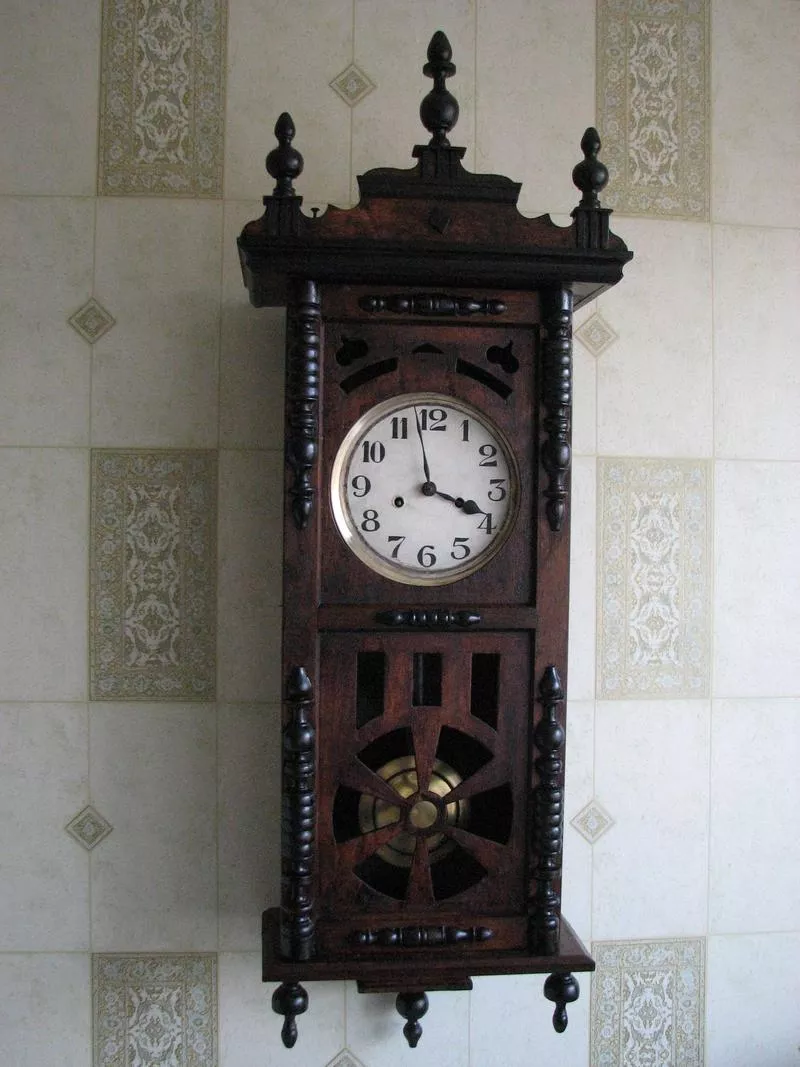 Продам часы Густав Беккер 1876 г..вып. с красивым трехгонговым боем.