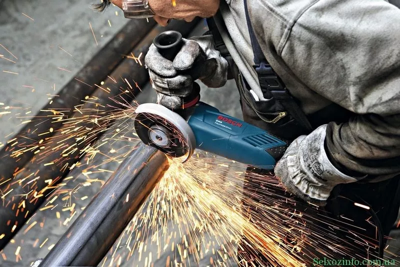 Демонтаж окон,  дверей,  стен,  сантехники и т.д.. Вывоз строймусора 3