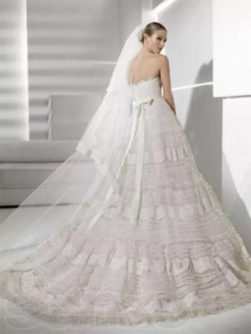 Прованс великолепное кружевное платье испанского брэнда La Sposa 2