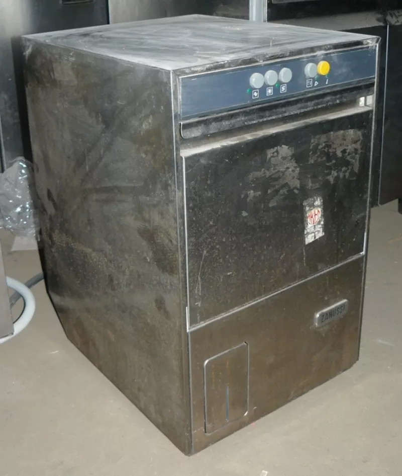 Бу фронтальная посудомоечная машина Zanussi LB2 2