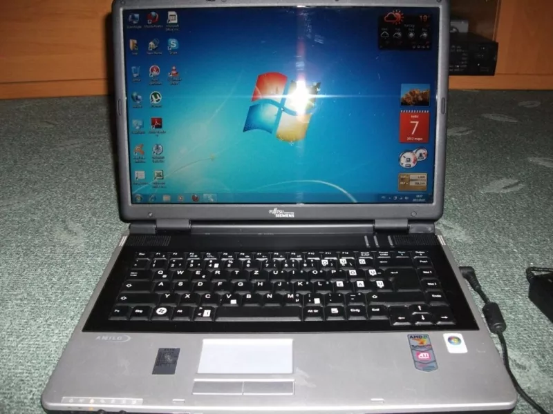 Продам ноутбук Fujitsu Siemens Amilo 2510