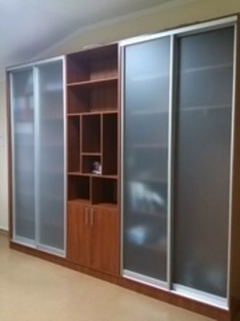 Офисная мебель на заказ в Киеве 2