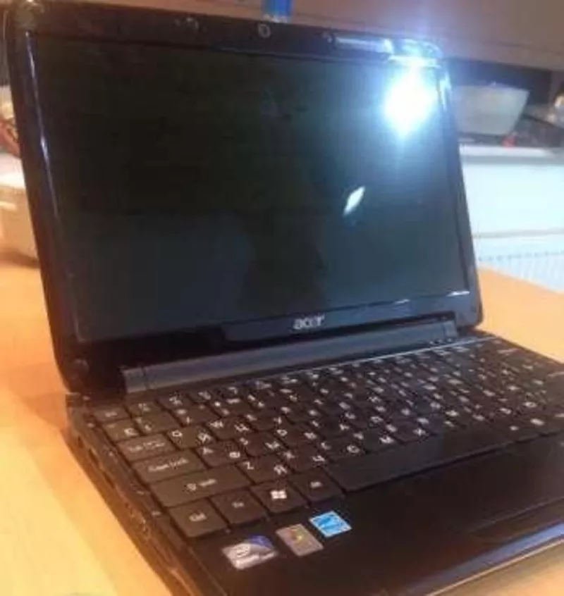 По запчастям нетбук Acer Aspire One ZA3 A0751h (разборка и установка).