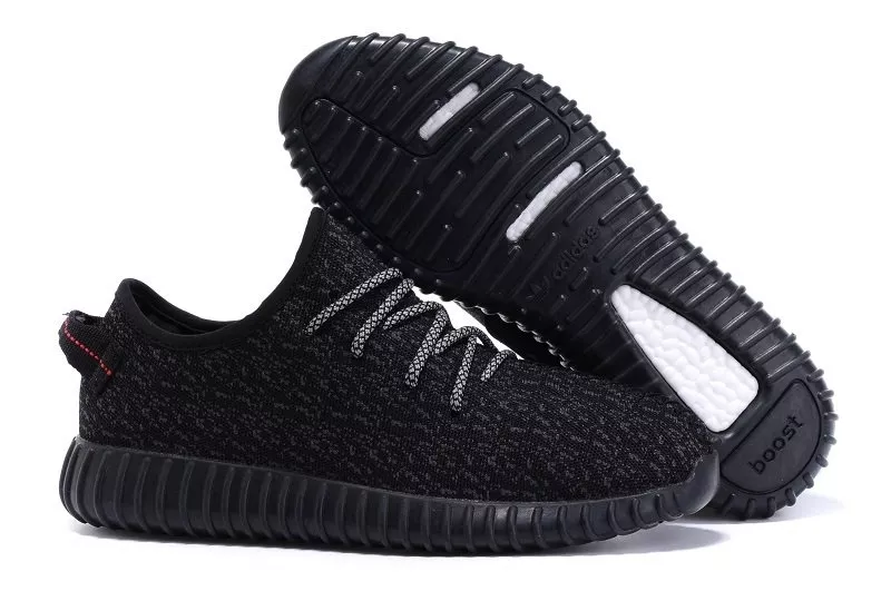 Кроссовки Adidas Yeezy Boost (в расцветках) 9