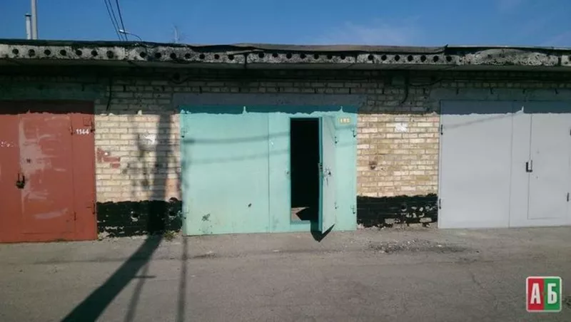 Продам гараж в кооперативе «Барвинок-3» Виноградарь,  Киев