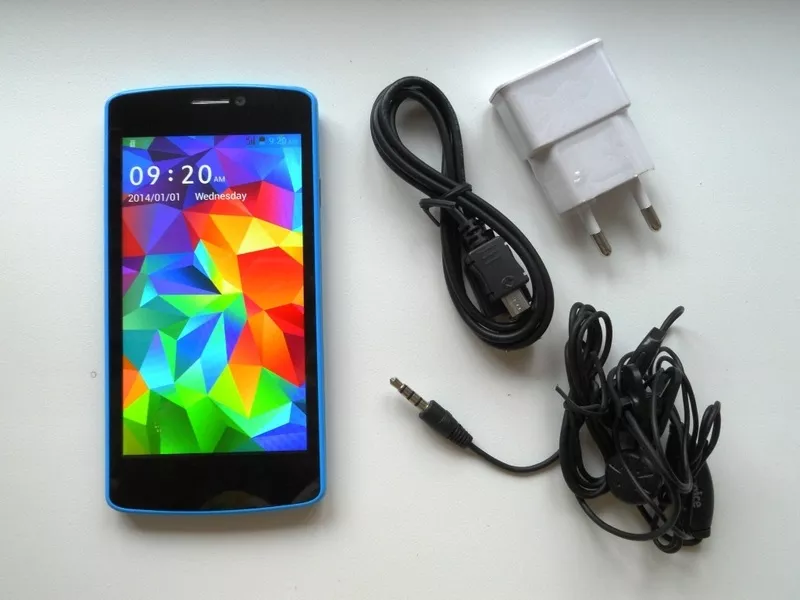 Смартфон Sony Experia Android 4.2,  2 sim (бюджетная версия) 