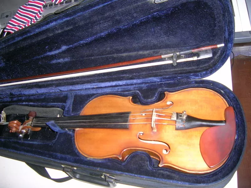 Продам скрипку , немецкая мануфактура, 100 лет, без трещин, для студентов 2
