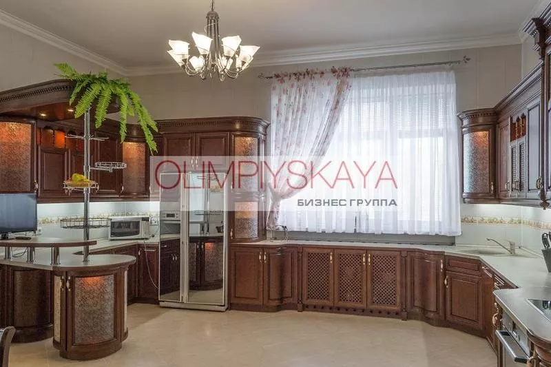 Продам Конча-Заспа,  4 км. 1500 кв.м.,  1,  3 га. выход к Днепру 2