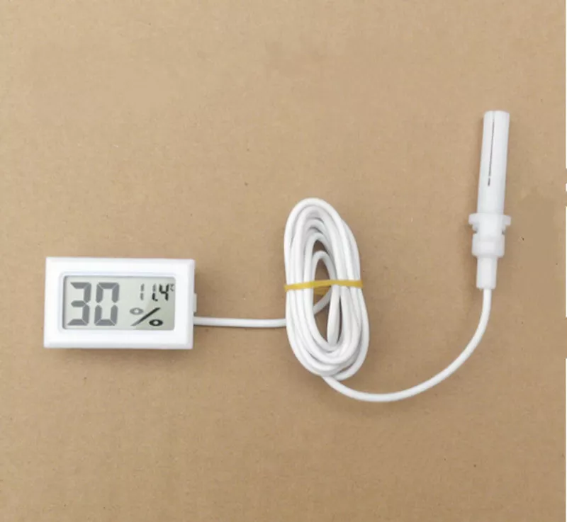 Термометр гигрометр для инкубатора с батарейками и выносным датчиком 4