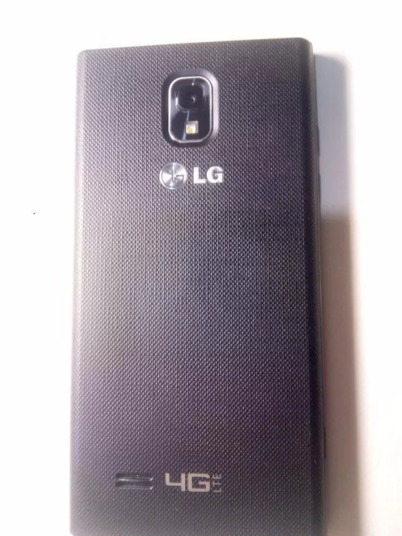 Продаю LG Spectrum2 (VS930) всеядный 2