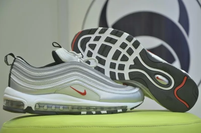 Стильные кроссовки Nike Air Max 97 Silver Bullet. 5