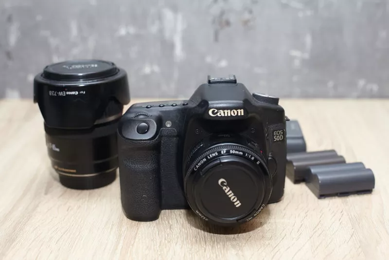 Продаю - Canon EOS 50D + 17-85 мм + 50 mm 1.8 (в подарок) 3