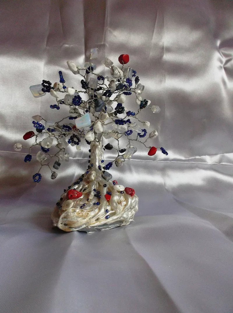 Дерево декоративное с натуральных камней яшма белая,  лунный камень 2