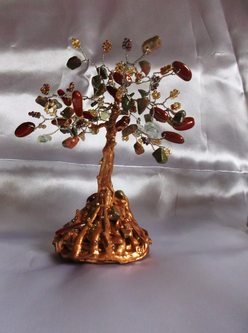 Дерево декоративное с натуральных камней,  коричневая яшма,  змеевик;   2