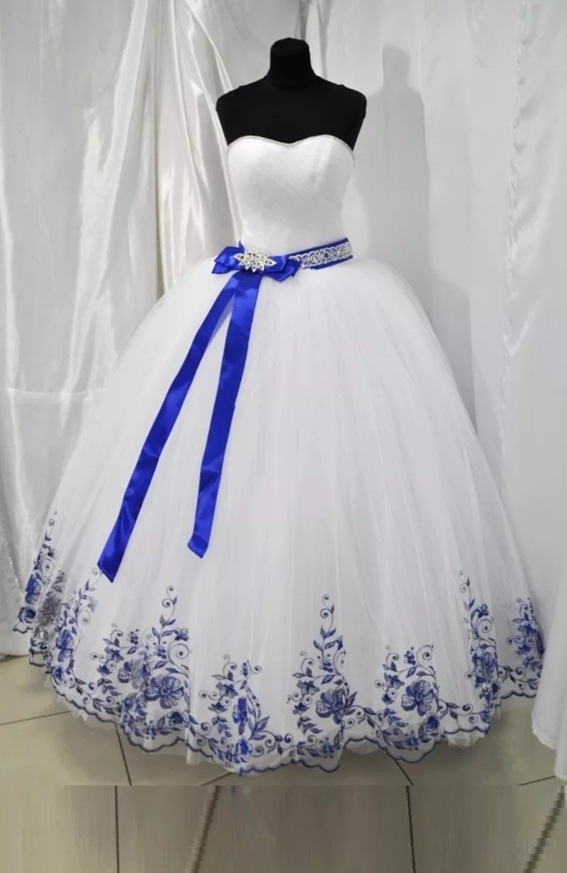 Полная распродажа свадебных платьев в Киеве 3