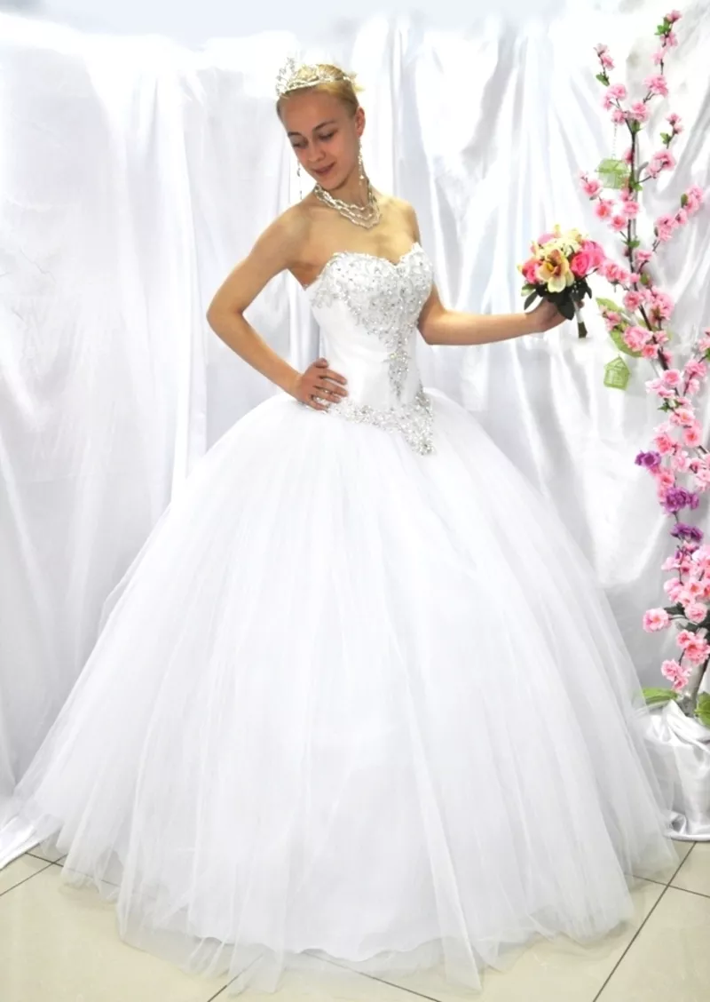 Полная распродажа свадебных платьев в Киеве 7