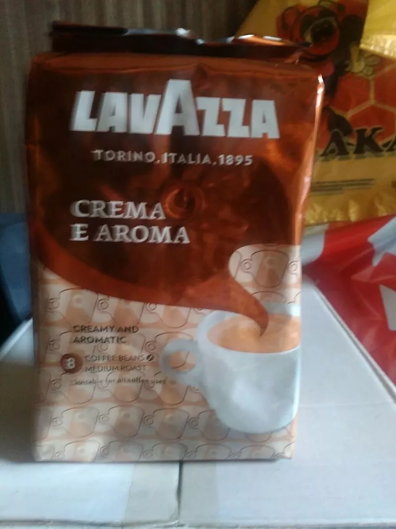 Кофе в зернах Lavazza Crema e Aroma 1 кг