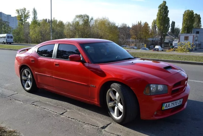 Продам Dodge Charger SRT 8 Hemi 6.1 L 8