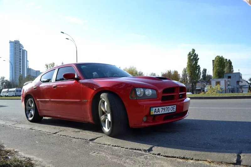 Продам Dodge Charger SRT 8 Hemi 6.1 L 10