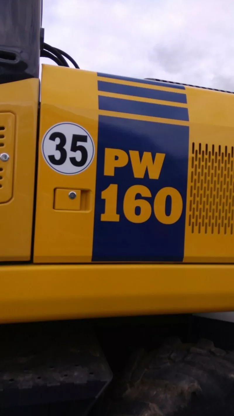 Продажа колесного  экскаватора  Komatsu PW160-7                        3