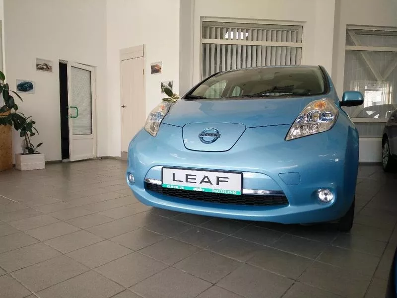 Электромобиль Nissan Leaf SL+ 2