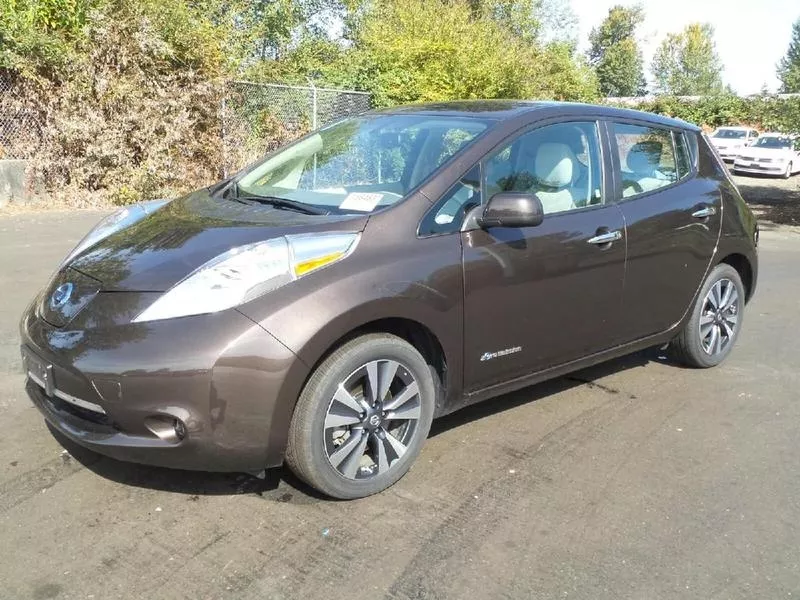 Электрокар Nissan Leaf SV