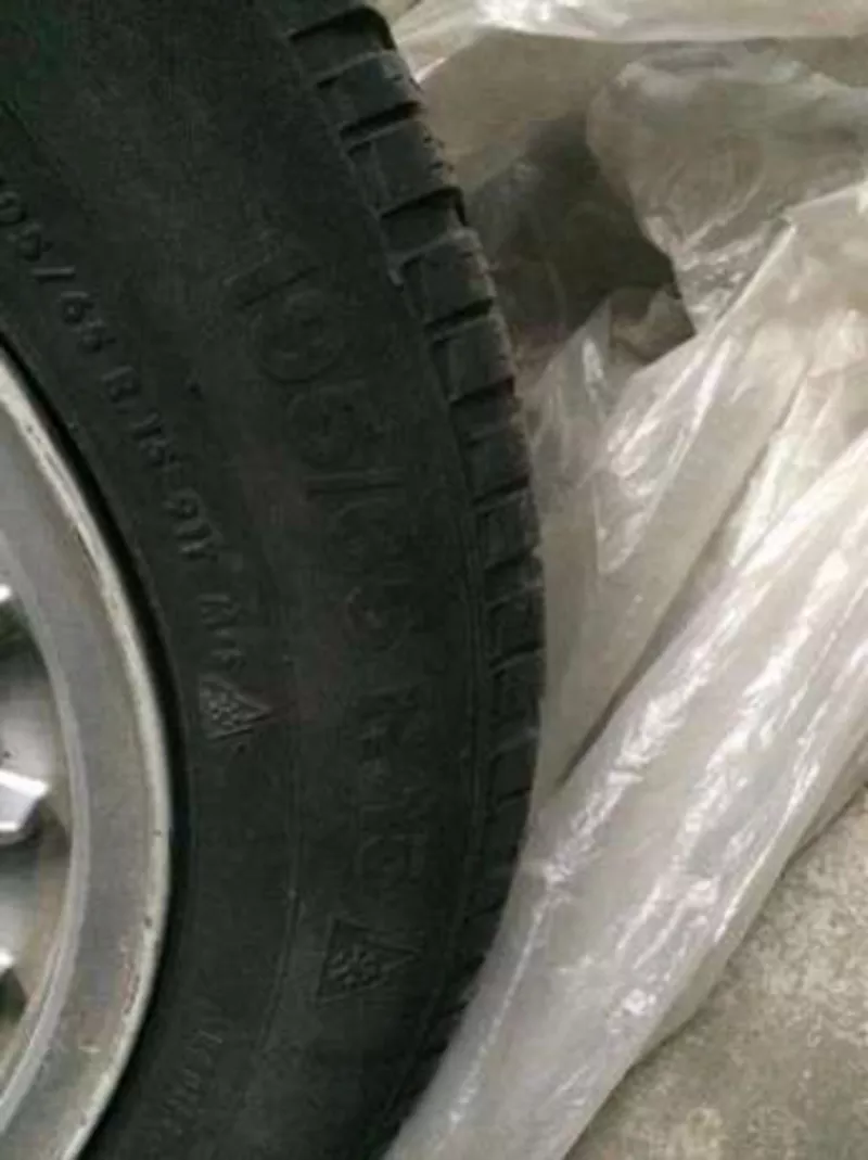 Комплект колес с дисками Continental 195/65 R15 3