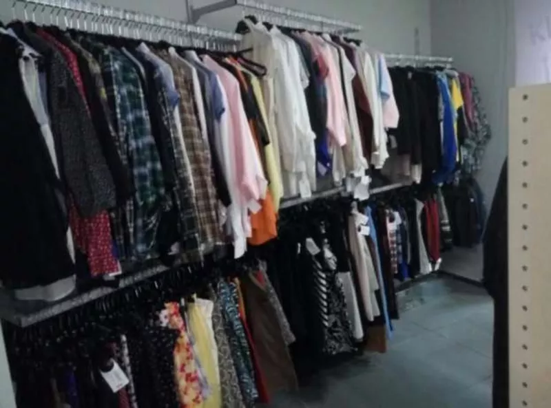 Продам торговое оборудование (стеллажи) для секонд хенда Seckond Hand 2