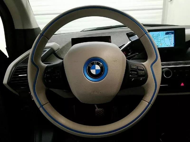 Продам электромобиль BMW i3 Mega 4