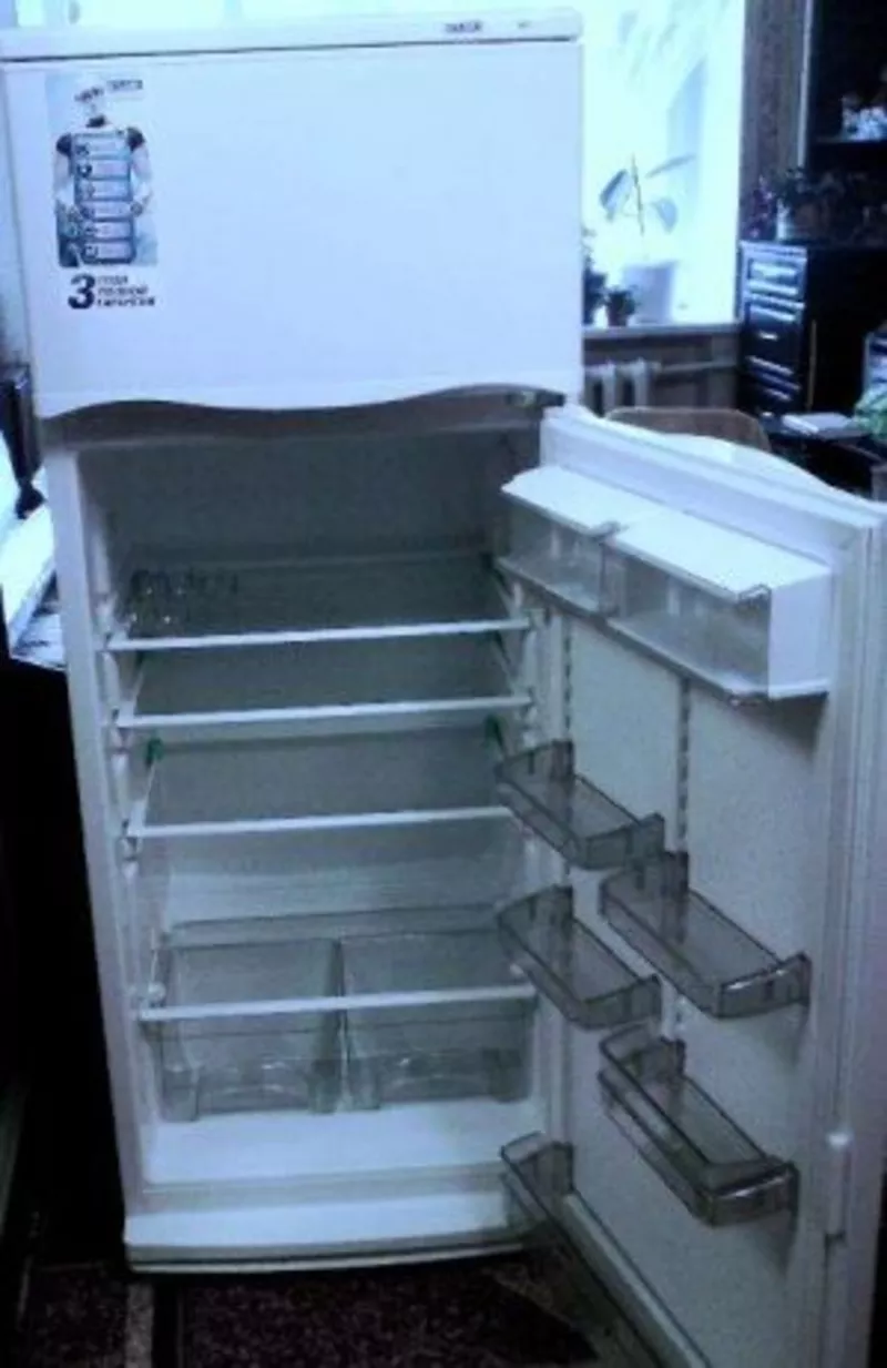 Продам холодильник Атлант 4
